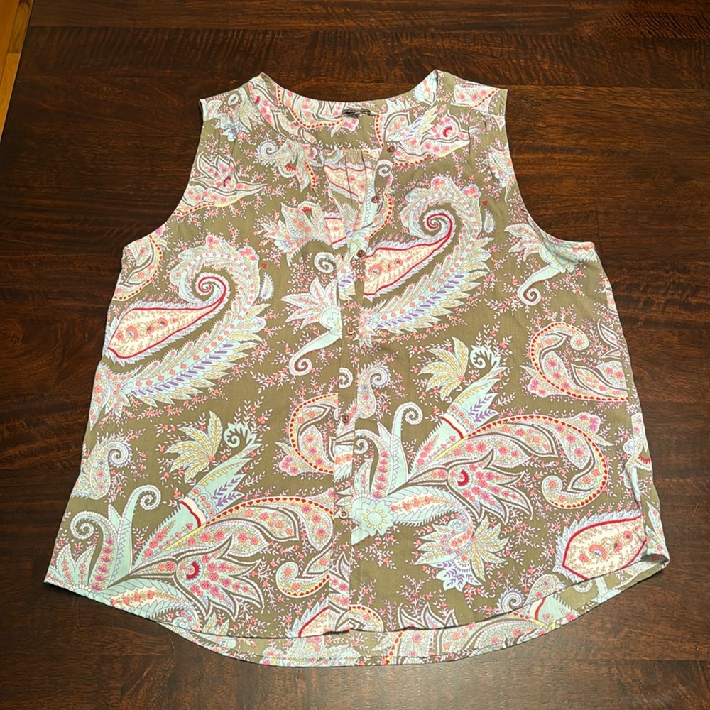 Sleeveless Paisley Blouse